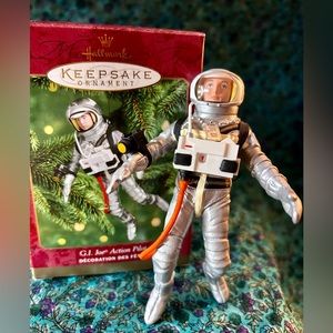 2000 GI Joe Action Pilot Hallmark Keepsake Ornament